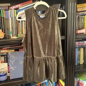 Mud pie Velvet Peplum Top